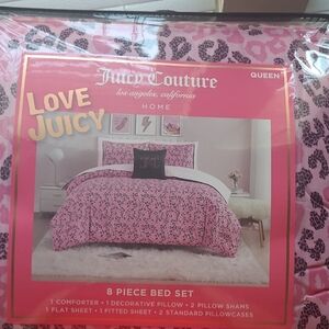 Juicy Couture Pink Comforter Set Luxurious Bedding - Queen